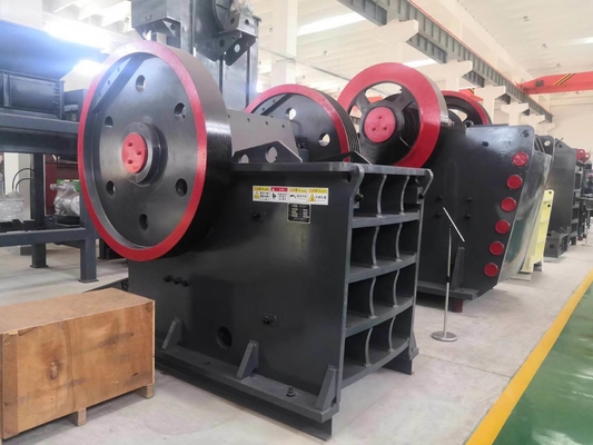 Αγοράστε απευθείας 600 * 900mm Λευκτόπετρα Σπαστικό Τυλό με 55-75kw ισχύς κινητήρα στην αγορά