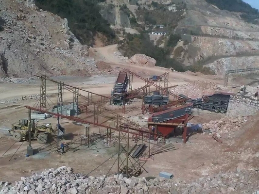 Δύναμη κινητήρα 55-75kw Σταθμός κατασκόπισης σαγόνων για ασβεστόλιθο, σκυρόδεμα και γρανίτη